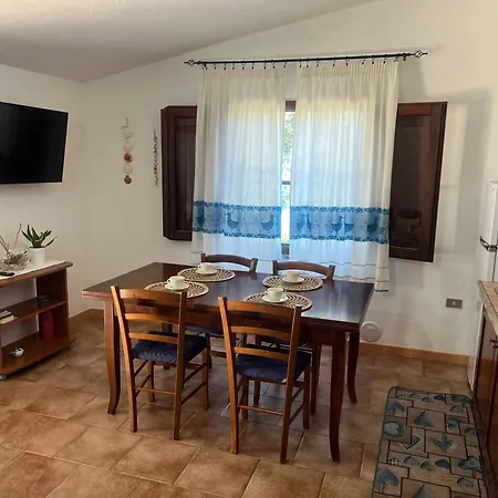 בית נופש La Pavoncella 1 Marina di Gairo