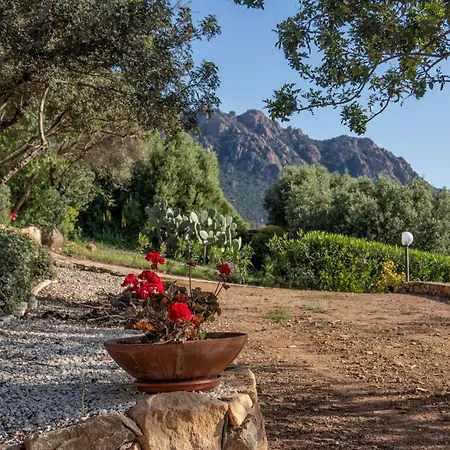 בית נופש La Pavoncella 1 Marina di Gairo