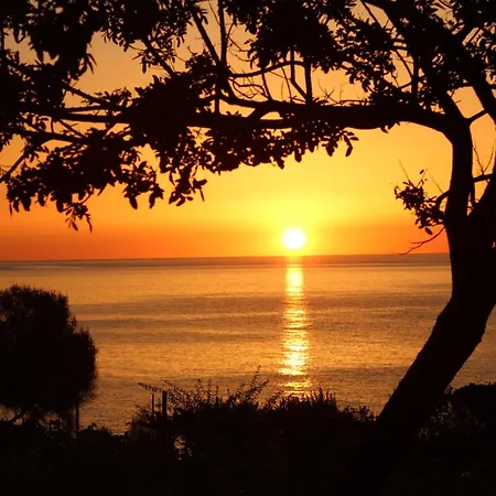 בית נופש La Pavoncella 1 *